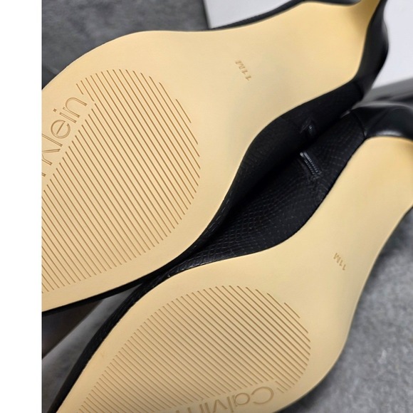 Calvin‎ Klein  Black Croc Pointed Toe Ankle Boots Dress Booties Womens 11M NEW - Picture 5 of 6